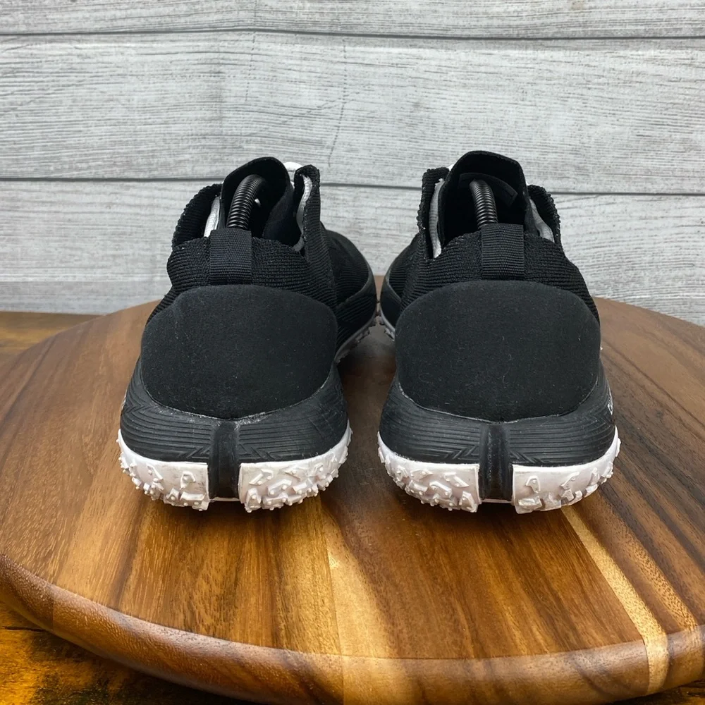 Under Armour Fat Tire Speedform Charged Black White Shoes Men’s Sneaker Size 11